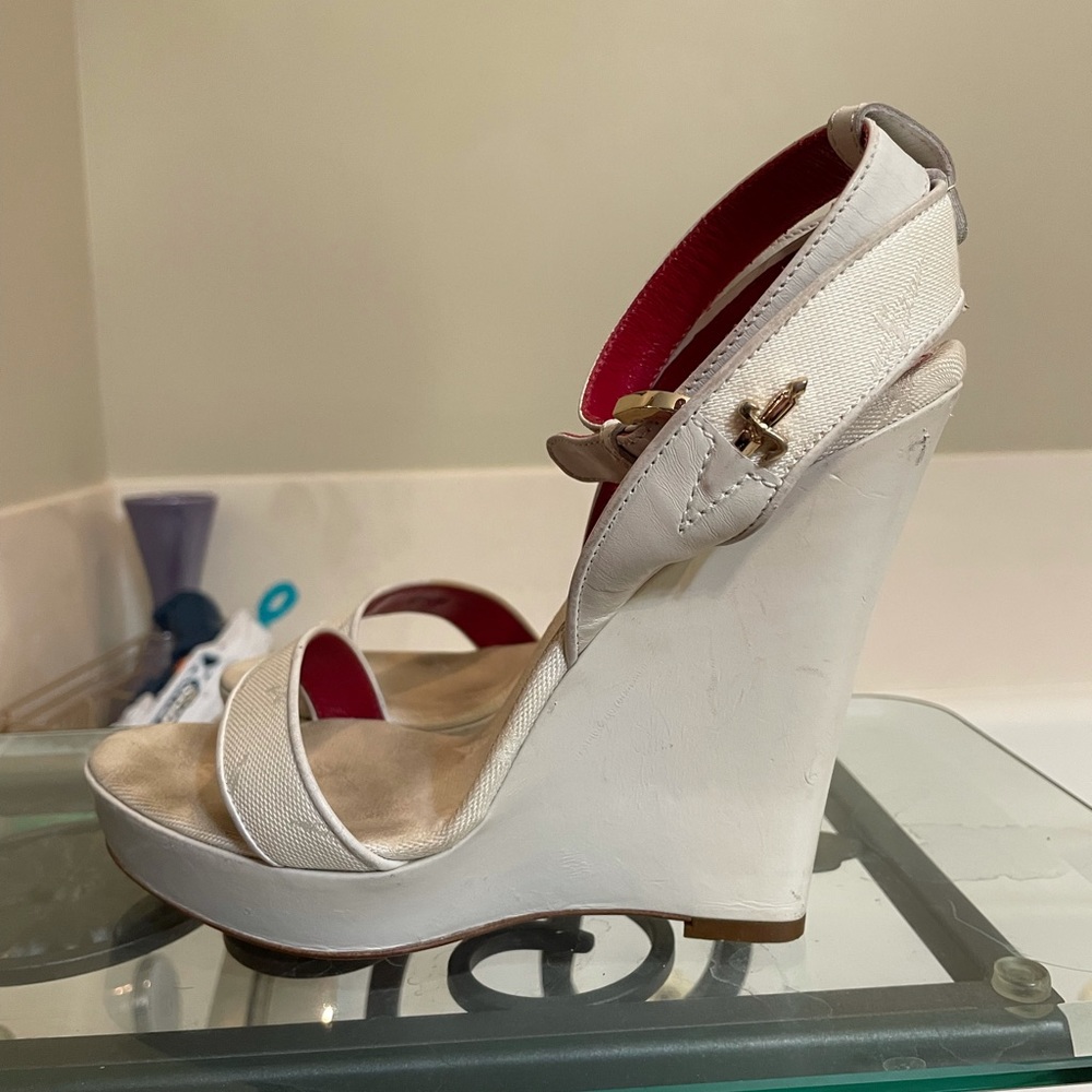 Cesare Paciotti white wedge 40 red bottoms